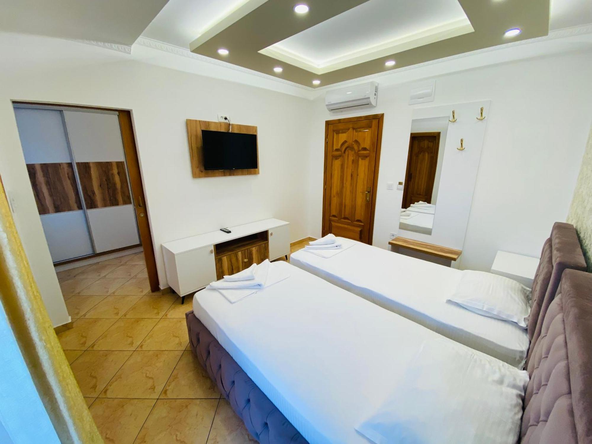 Apart Hotel Llolla Ulcinj Exterior foto